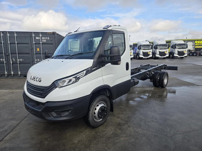 2025 Iveco Daily 70C18