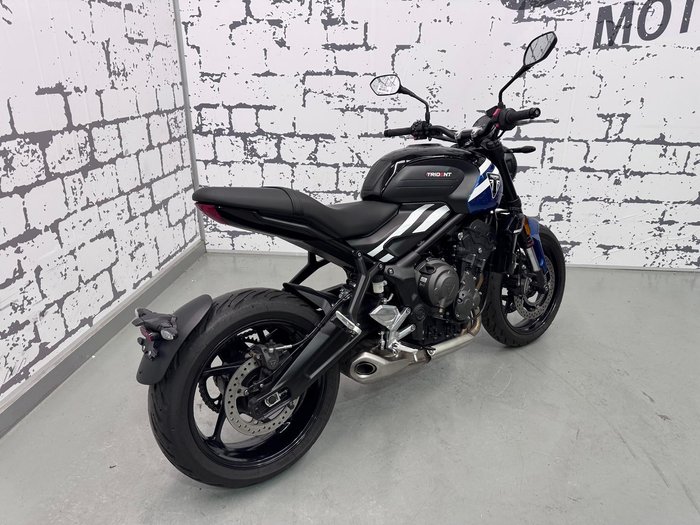 2025 Triumph Trident 660 Full Power Trident Blue