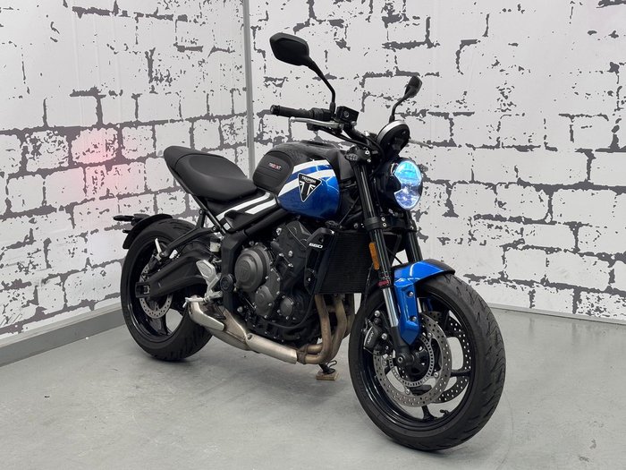 2025 Triumph Trident 660 Full Power Trident Blue
