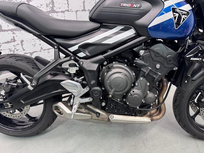 2025 Triumph Trident 660 Full Power Trident Blue