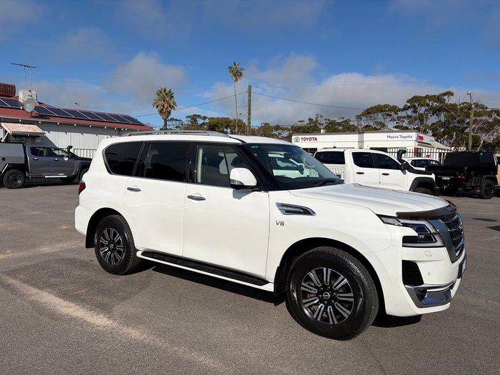 2022 Nissan Patrol