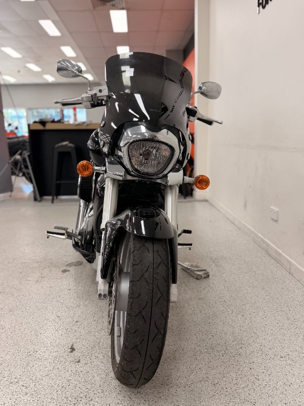 2010 Suzuki VZR 1800 BOULEVARD (M109R)