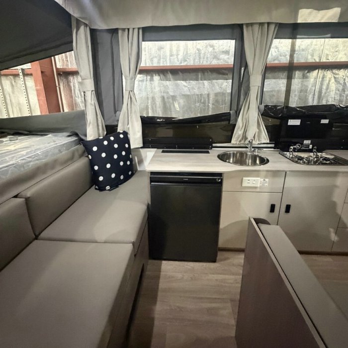 2026 JAYCO LARK OB.CP-MY26