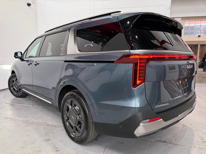 2026 Kia Carnival GT-Line HEV