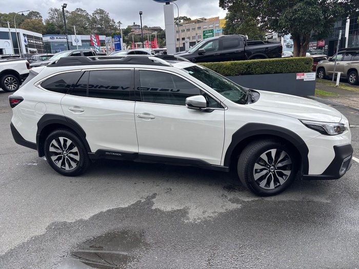 2023 Subaru Outback AWD Touring