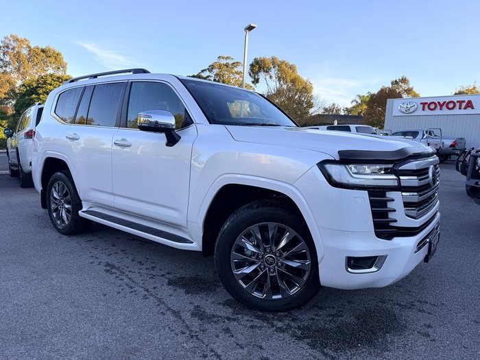 2023 Toyota Landcruiser