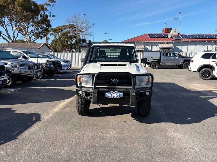 2022 Toyota Landcruiser Workmate