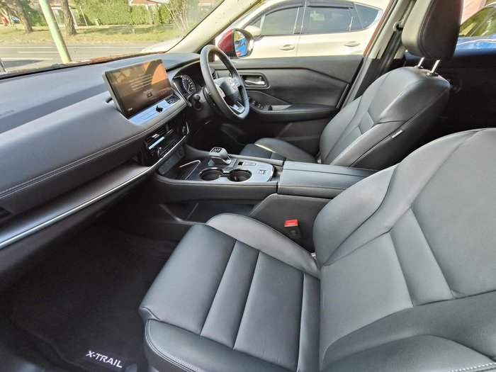 2026 Nissan X-TRAIL ST-L T33 MY26 4X4 On Demand Scarlet Ember