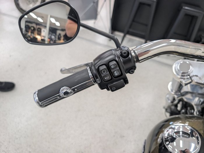 2016 Harley-davidson FXDWG WIDE GLIDE Black