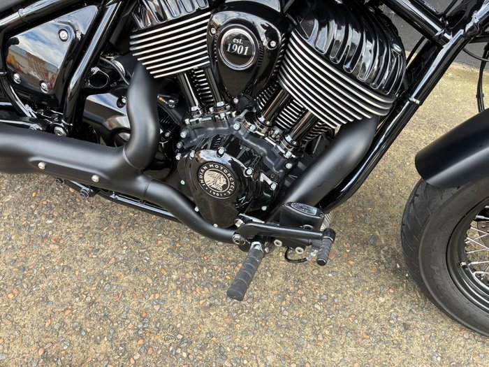 2023 Indian CHIEF BOBBER DARK HORSE BLACK