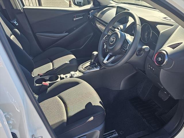 2026 MAZDA Mazda2 G15 EVOLVE
