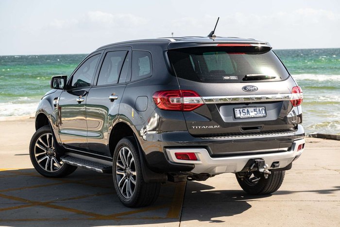 2022 Ford Everest Titanium