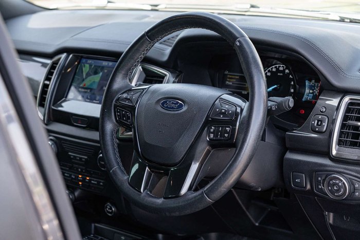 2022 Ford Everest Titanium