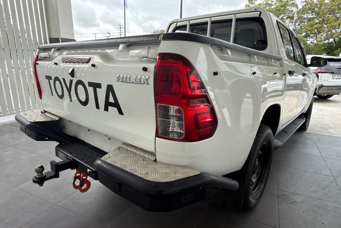 2018 Toyota Hilux SR