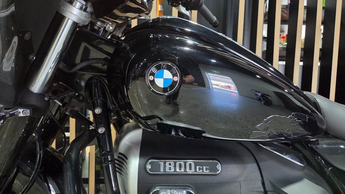 2022 BMW Motorrad R 18 B Black