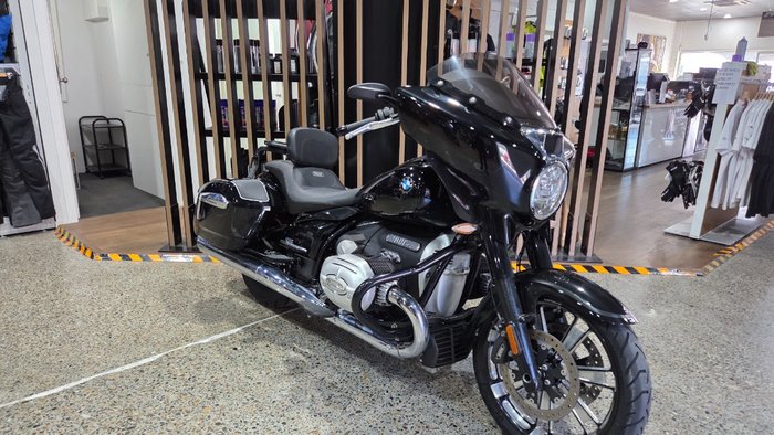 2022 BMW Motorrad R 18 B Black