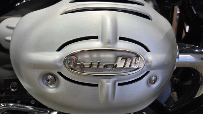 2022 BMW Motorrad R 18 B Black