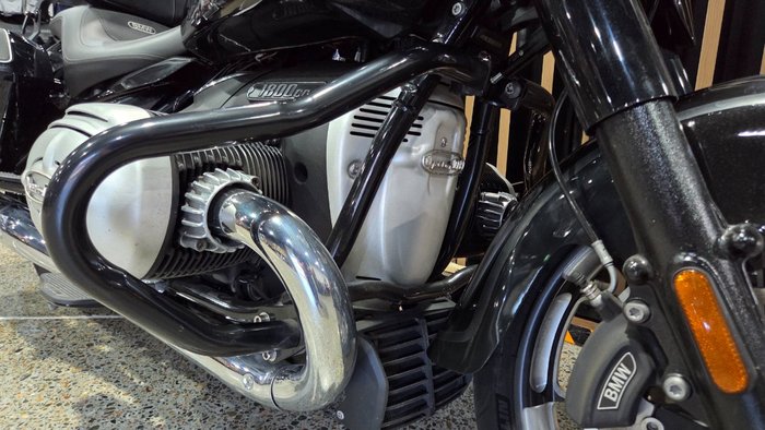 2022 BMW Motorrad R 18 B Black