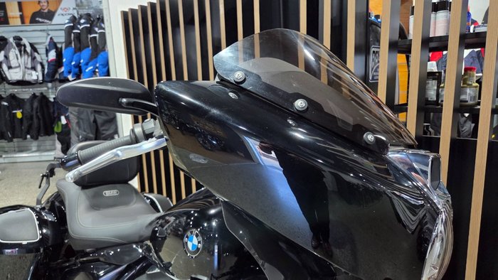 2022 BMW Motorrad R 18 B Black