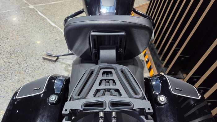 2022 BMW Motorrad R 18 B Black