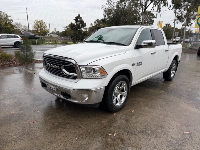 2020 RAM 1500 LARAMIE (4x4)