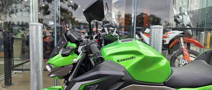 2024 Kawasaki Z500 (ER500) Z Green