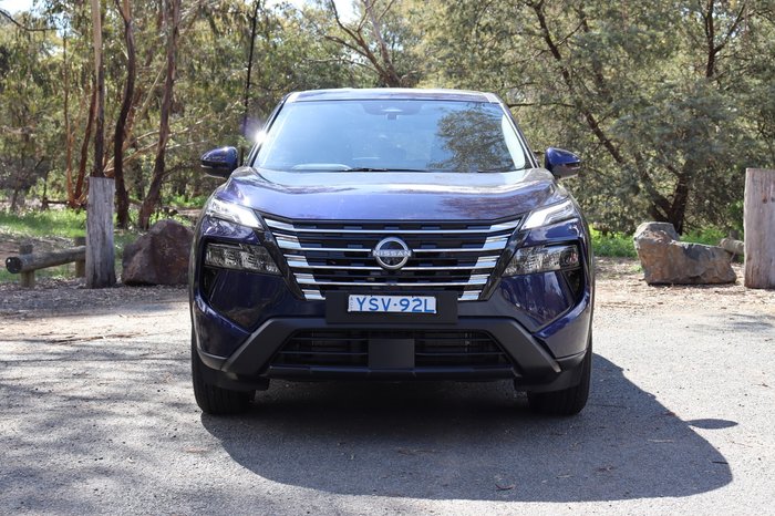 2025 Nissan X-TRAIL ST