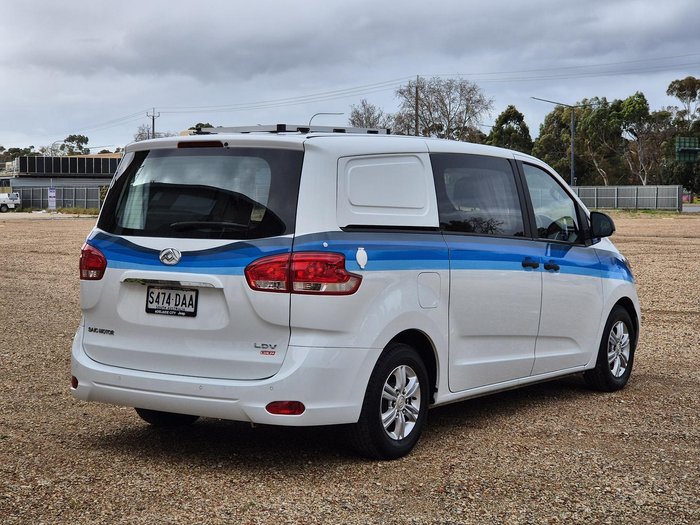 2022 LDV G10 +