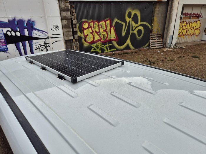2022 LDV G10 +