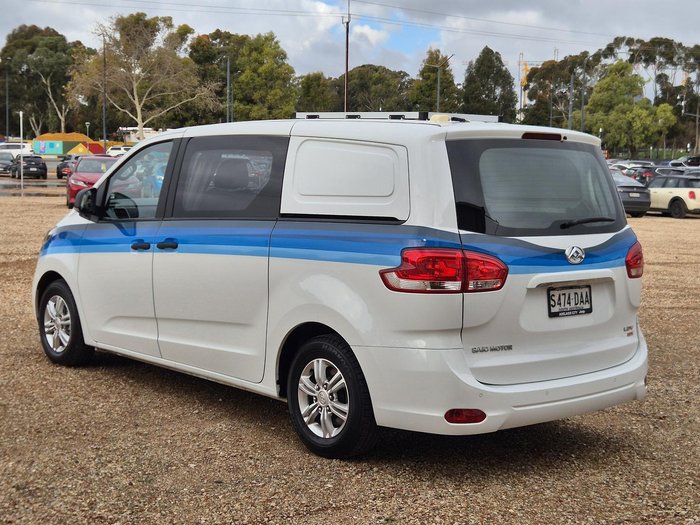 2022 LDV G10 +
