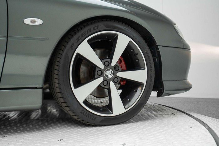 2003 Holden Monaro CV8 R
