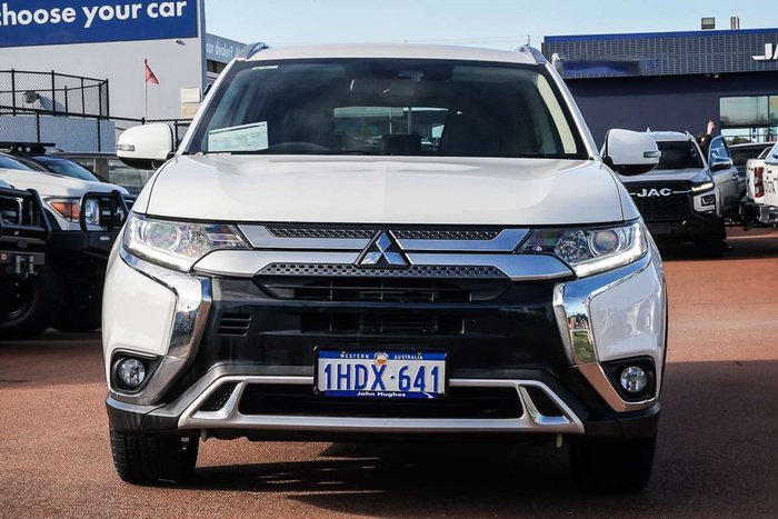 2020 Mitsubishi Outlander LS