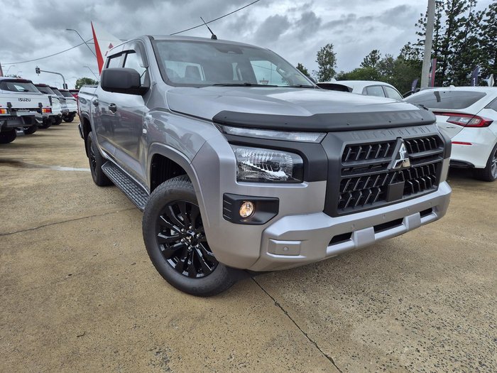 2025 Mitsubishi Triton GLX-R