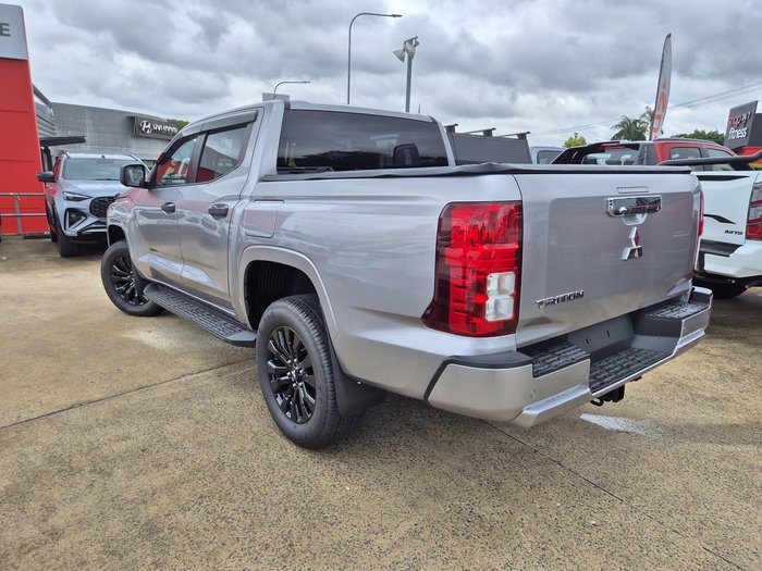 2025 Mitsubishi Triton GLX-R