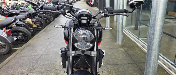 2024 Triumph Trident 660 Trident Black