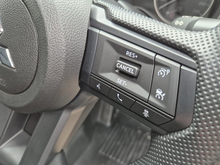 2025 Mitsubishi Triton GLX
