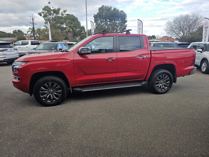 2025 Mitsubishi Triton GLS