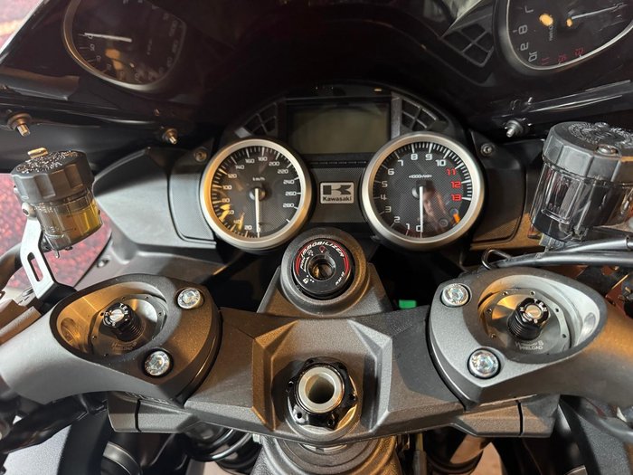 2023 Kawasaki Ninja ZX-14R ABS Special Edition (ZX1400J) Ninja Grey