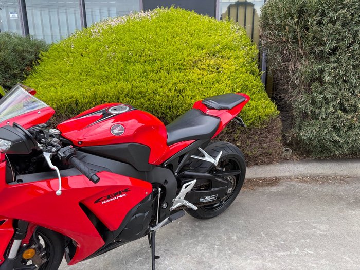 2015 Honda CBR1000RA (FIREBLADE) ABS Red