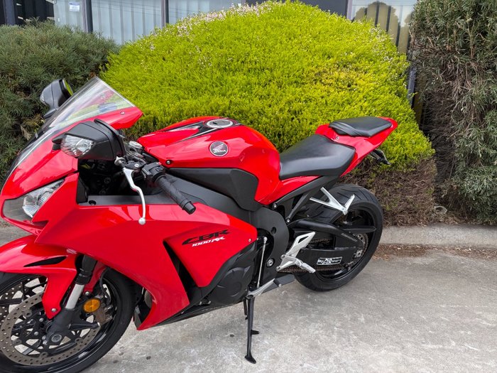 2015 Honda CBR1000RA (FIREBLADE) ABS Red