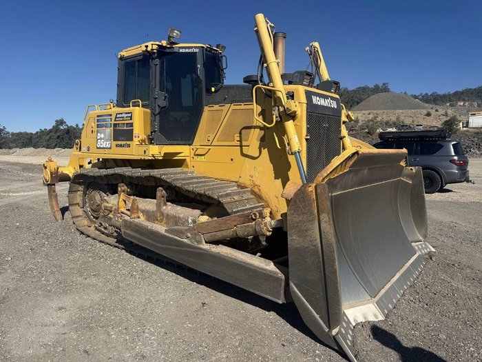 2017 Komatsu D85exi-18