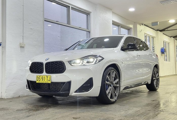 2021 BMW X2 M35i