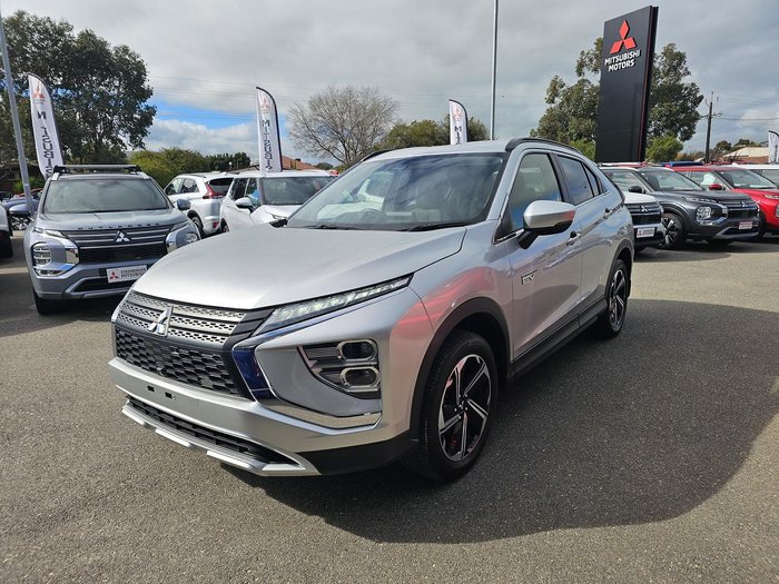 2023 Mitsubishi Eclipse Cross PHEV XLS