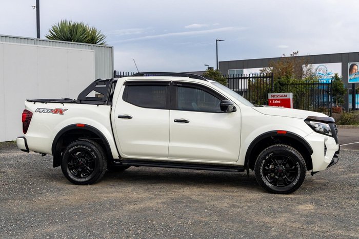 2024 Nissan Navara PRO-4X
