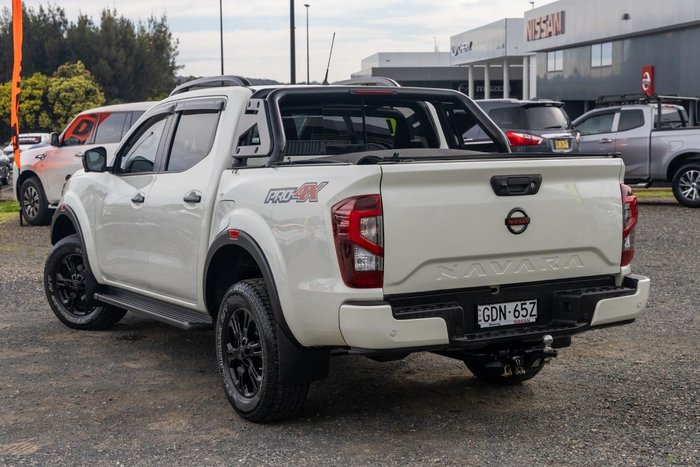 2024 Nissan Navara PRO-4X