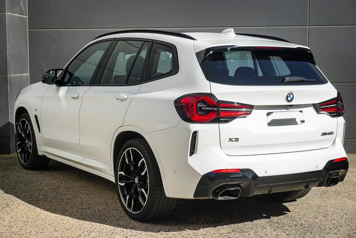 2023 BMW X3 M40i