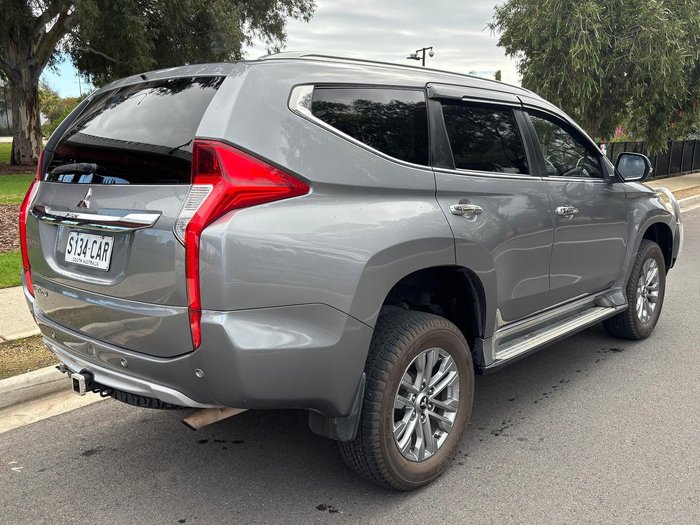 2018 Mitsubishi Pajero Sport GLX