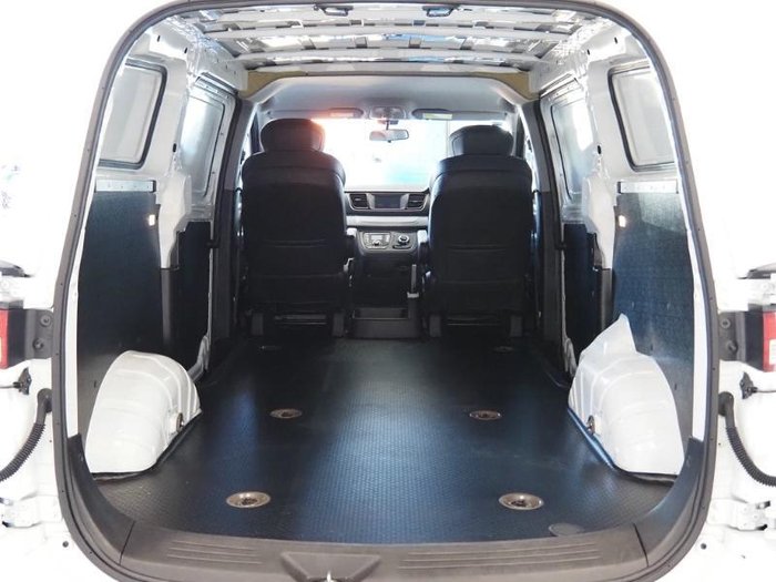 2024 LDV G10 +