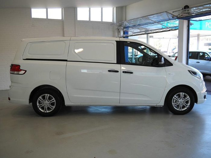 2024 LDV G10 +
