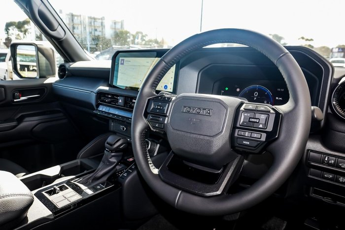 2025 Toyota Landcruiser Prado GXL